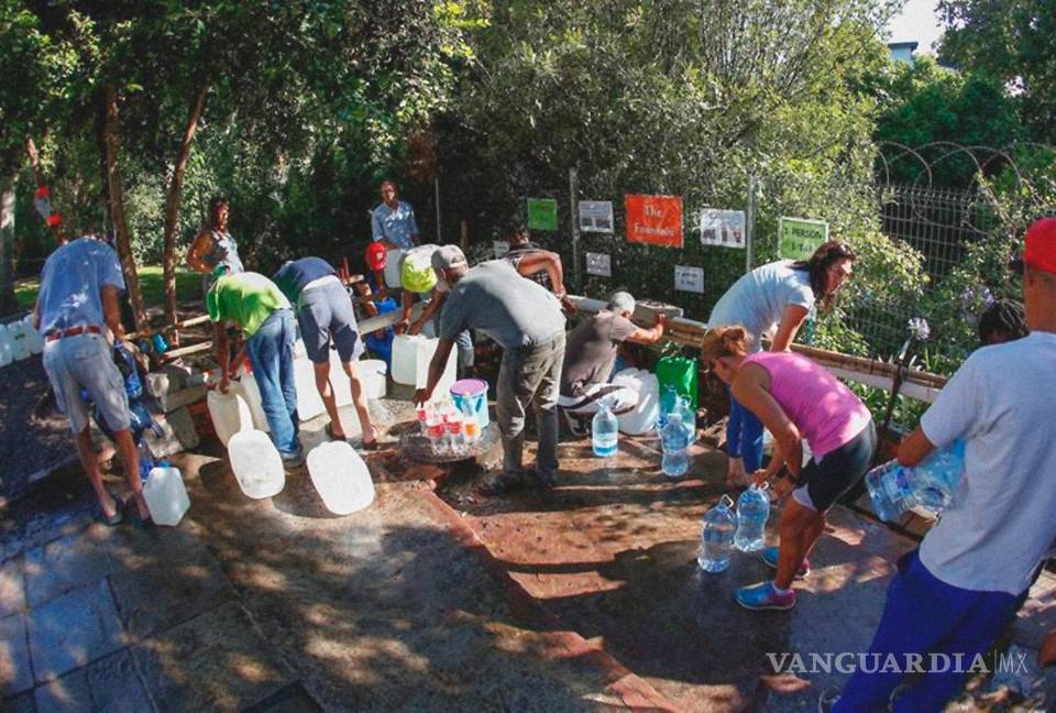$!Sudáfrica: Sequía en Ciudad del Cabo refleja desigualdades