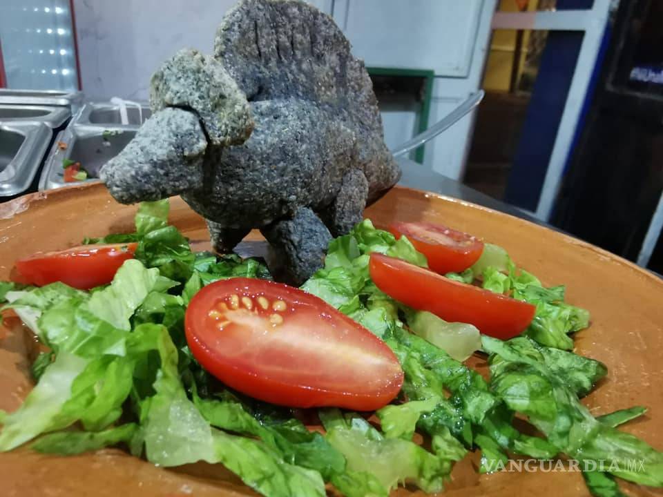 $!Las dinoquesadillas de San Antonio de las Alazanas se convierten en tendencia