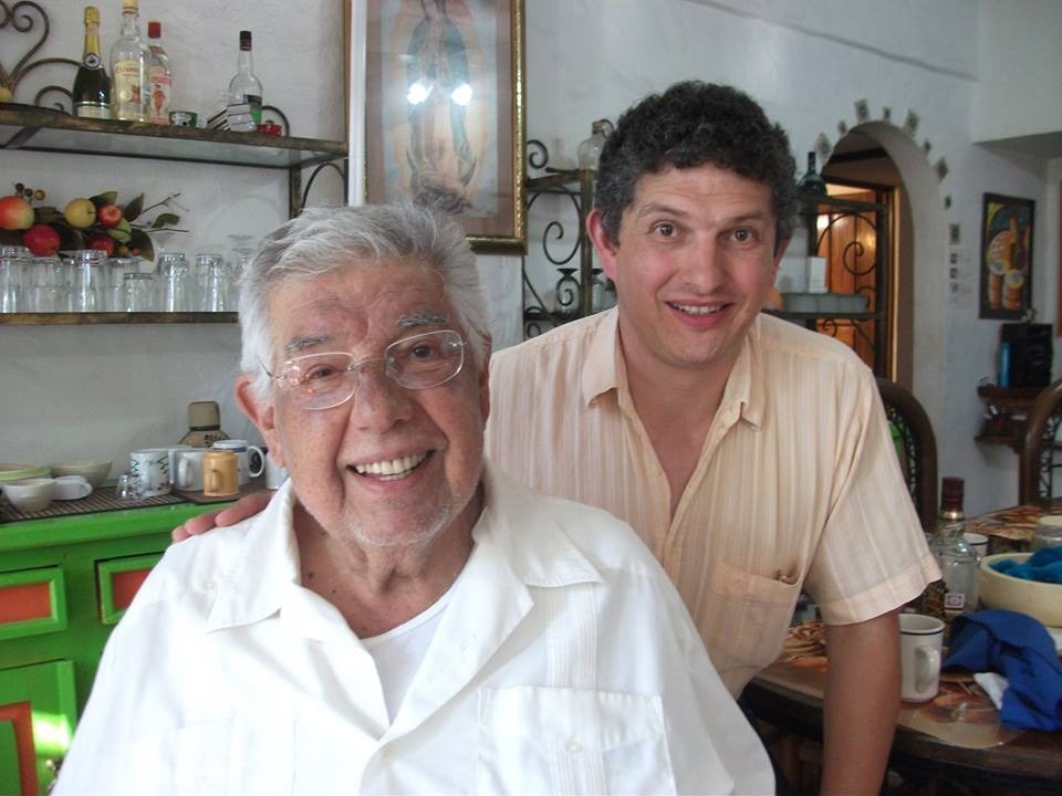 $!Cinco años sin Rubén Aguirre... así lo recuerdan sus familiares en Saltillo