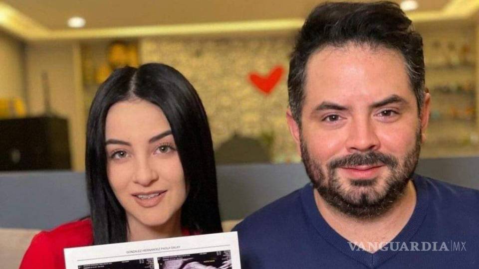 Crece la familia Derbez; José Eduardo y Paola Dalay esperan su primer bebé