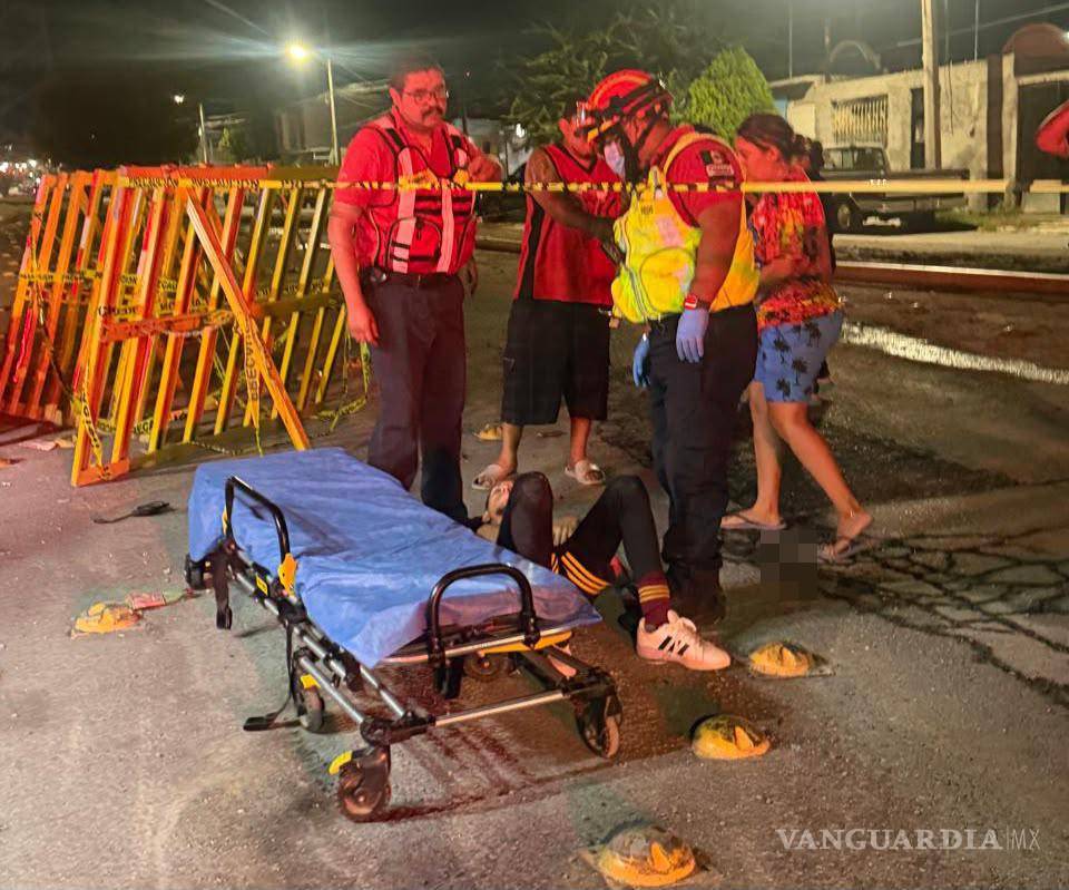 $!El motociclista no portaba casco de seguridad al momento de sufrir el accidente.