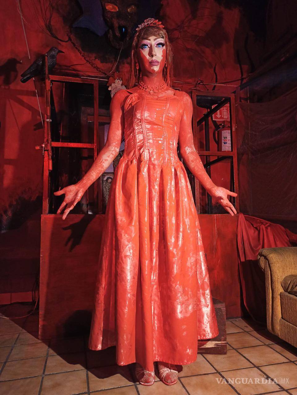 $!El dizfraz de Carrie utilizado por Francisco en el Killer Queer.