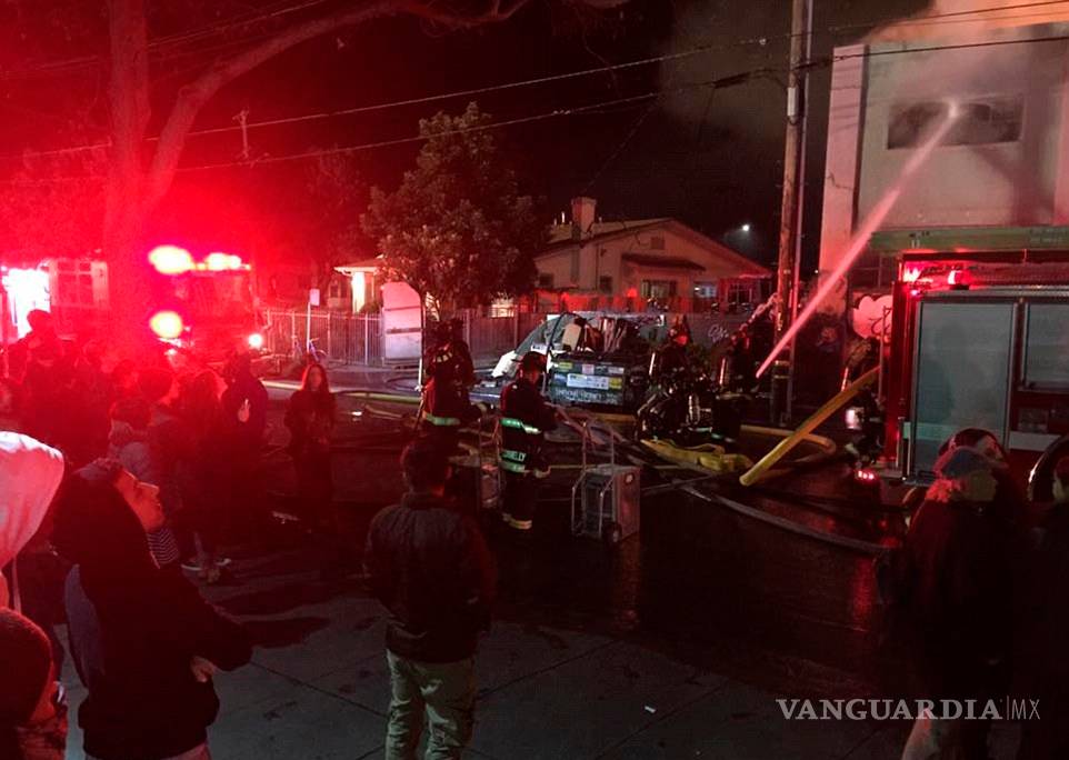 $!Al menos 9 muertos en voraz incendio en una discoteca de Oakland, California