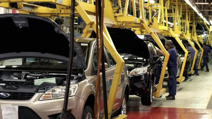 La planta de General Motors en Ramos Arizpe registró una fuerte caída en las exportaciones de sus modelos eléctricos durante el primer semestre del año.