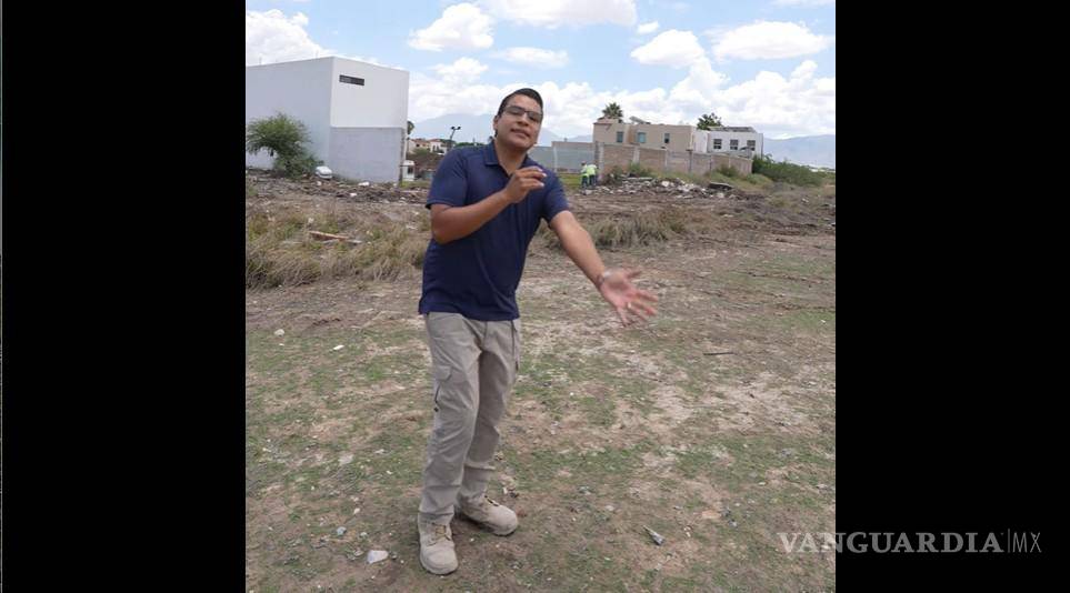 $!Diego Alvarado culpa a las personas que vendieron los terrenos y las propiedades donde sabían que se estanca y pasa el agua.