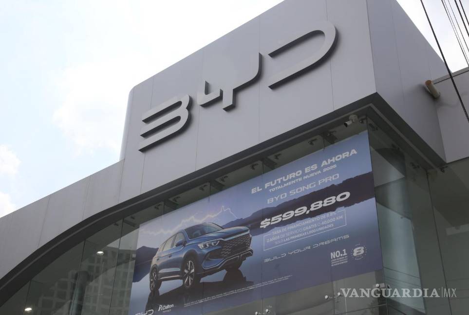 $!BYD indicó en marzo del 2024 que construiría en México una planta automotriz, y que a finales de ese año definiría en qué Estado.