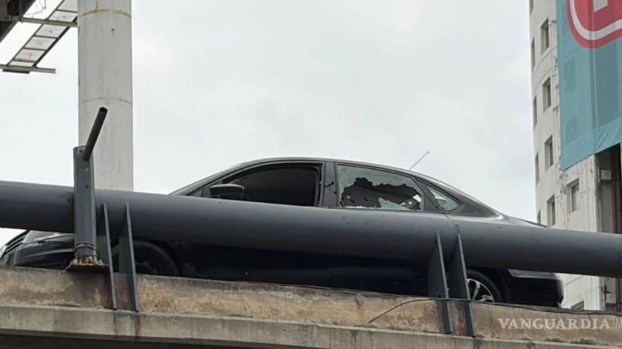 Uno de los hombres ultimados a balazos en los límites entre Monterrey y San Pedro Garza García, fungió hace años como policía, confirmó la Fiscalía General de Justicia de Nuevo León.