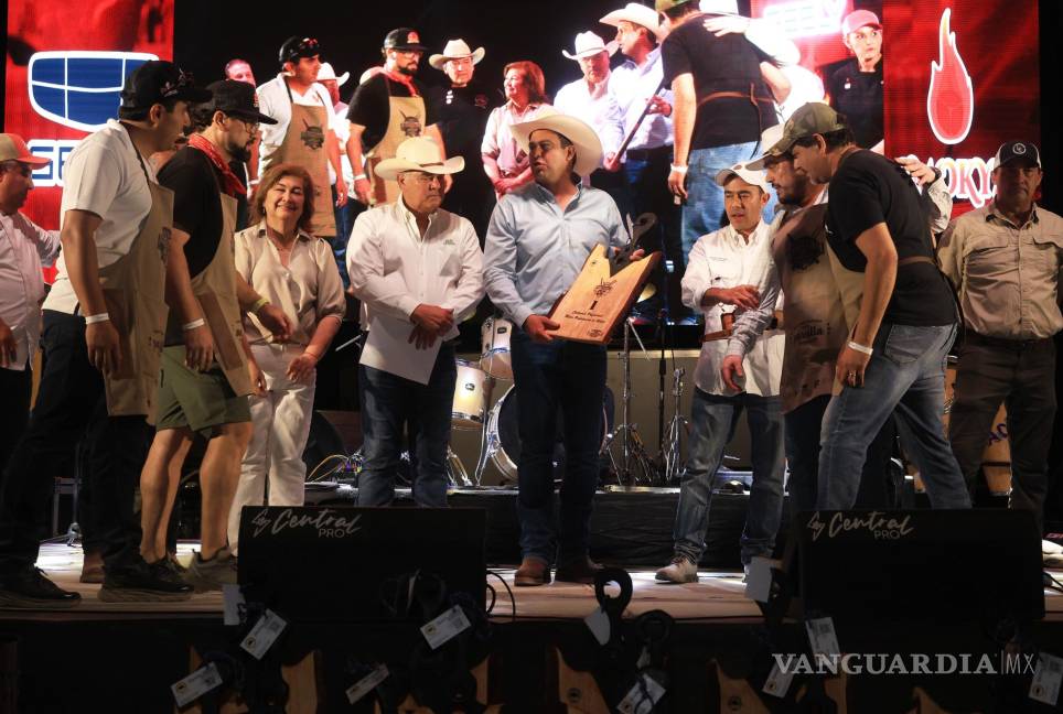 $!Los jueces destacaron la calidad culinaria del equipo de VANGUARDIA.