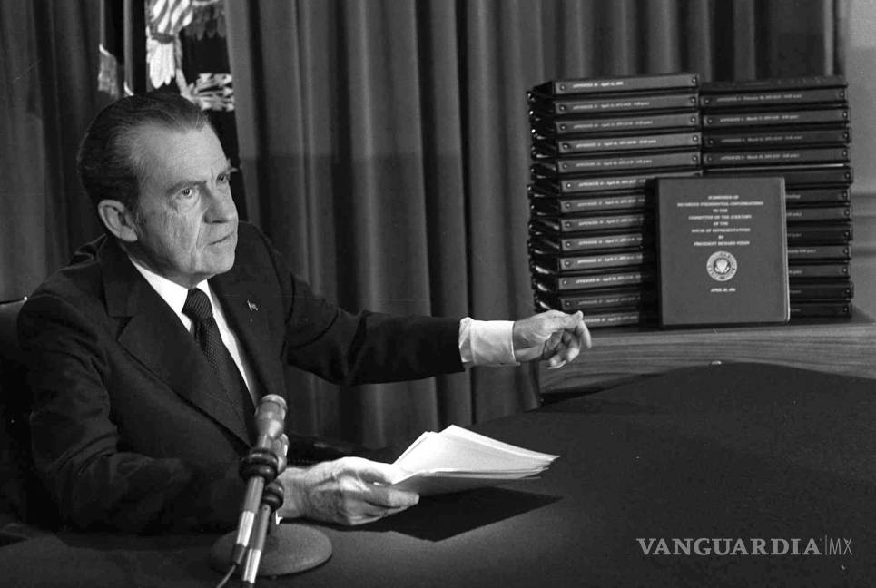 $!El presidente Richard M. Nixon, después de que en un discurso televisado a la nación, anunció que entregaría las transcripciones sobre el caso Watergate.