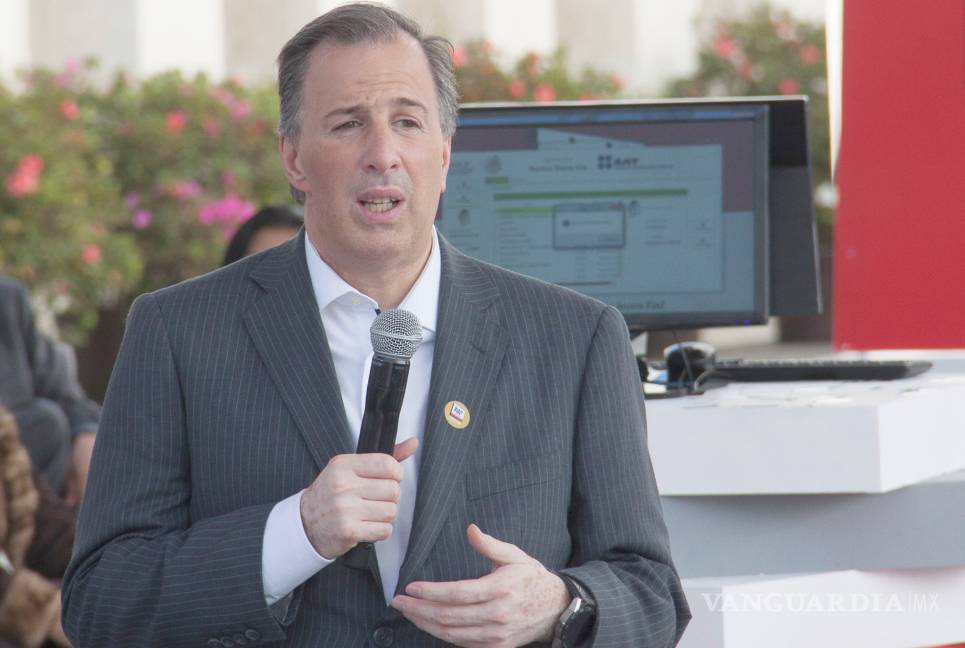 México se mantiene con precio competitivo de gasolina: José Antonio Meade