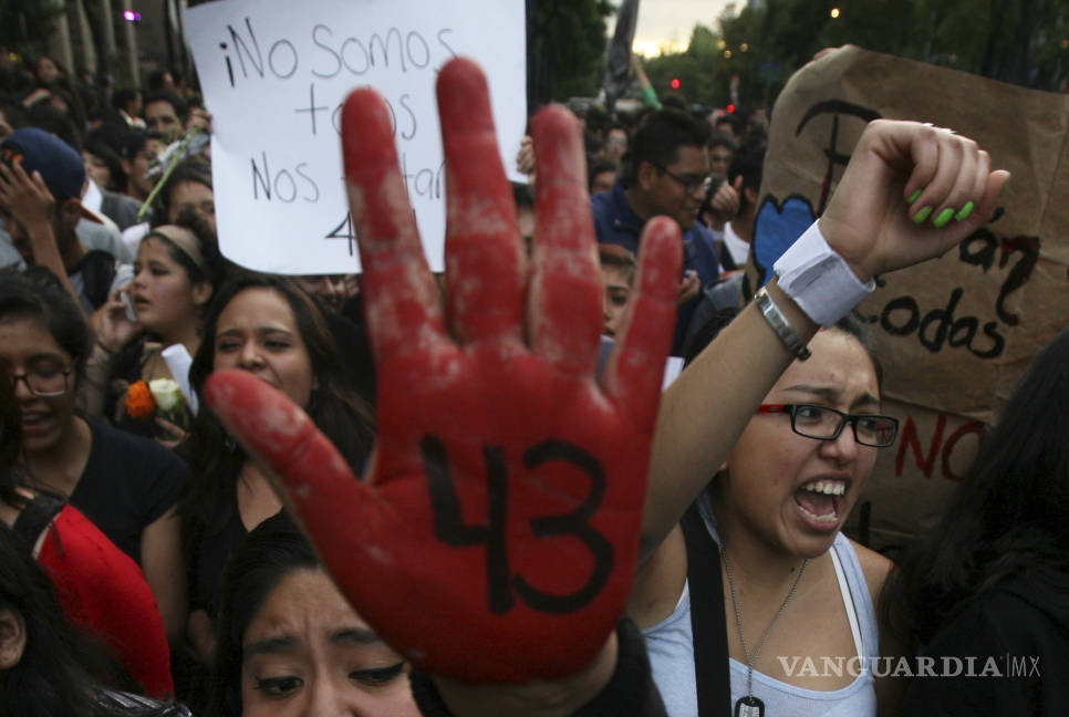 $!Defiende Peña Nieto la “verdad histórica” sobre la desaparición forzada de Iguala