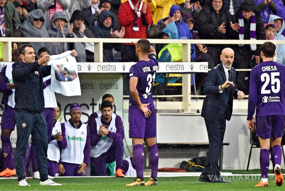 $!Fiorentina rinde homenaje a Davide Astori con emotiva victoria