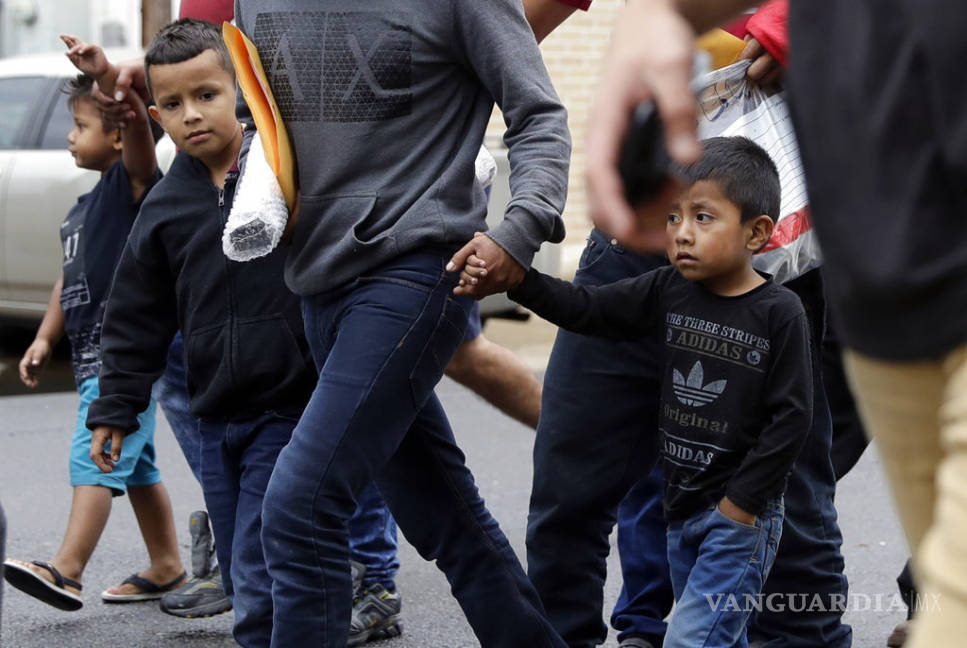 $!EU enjaula a niños migrantes, pero México los envía a la muerte asegura ONG