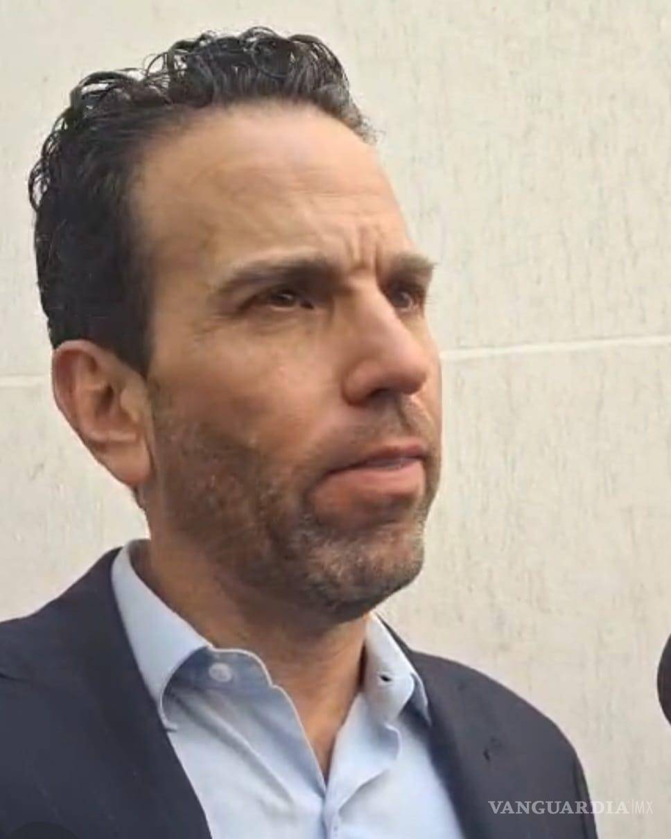 $!El periodista consideró que la relación bilateral con Estados Unidos atraviesa un momento vulnerable para México.