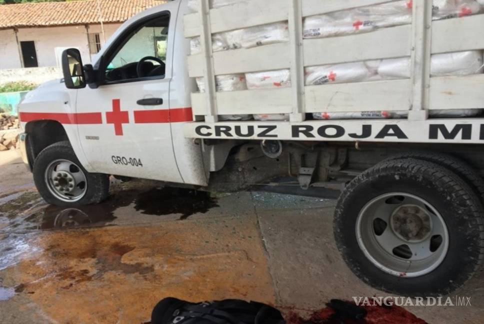 $!'No disparen, no somos parte del conflicto': Cruz Roja tras ataque a voluntarios en Guerrero