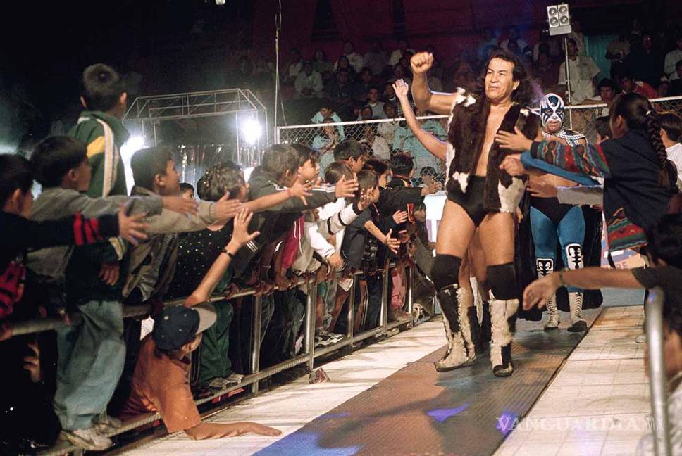 ‘Un México Perro, El Héroe Verdadero’ el recuerdo del Perro Aguayo en el cine