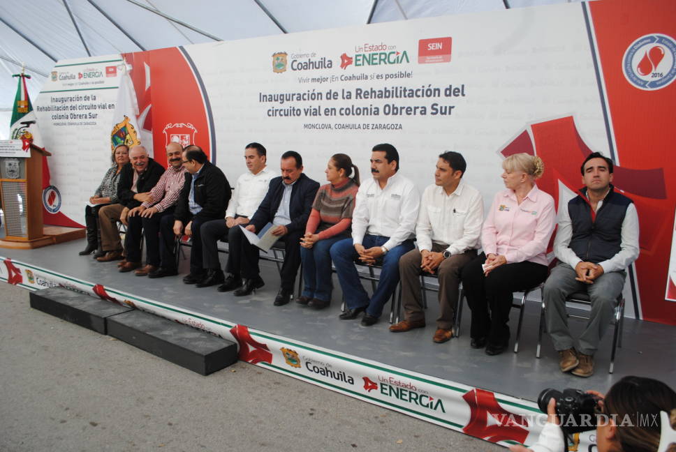 $!Gobierno del Estado inaugura obra de pavimentación en Monclova
