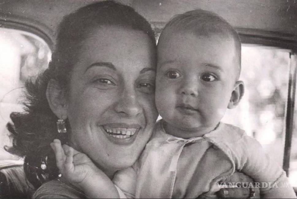 $!Mauricio y su madre, Márgara Garza Sada de Fernández.