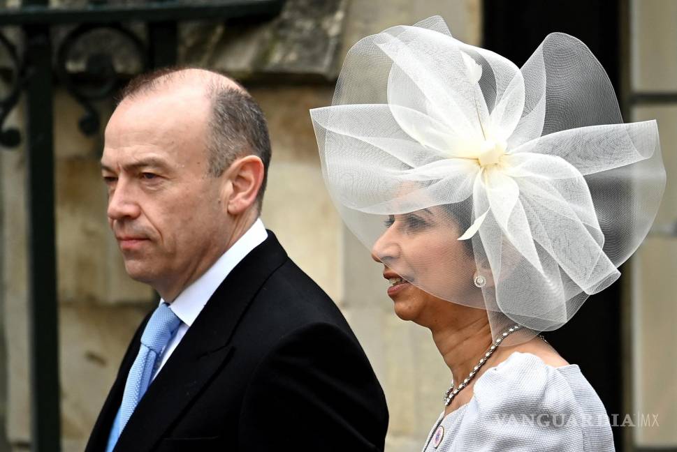 Así inicia el reinado del Carlos III tras una larga espera para ser el monarca británico (fotos)