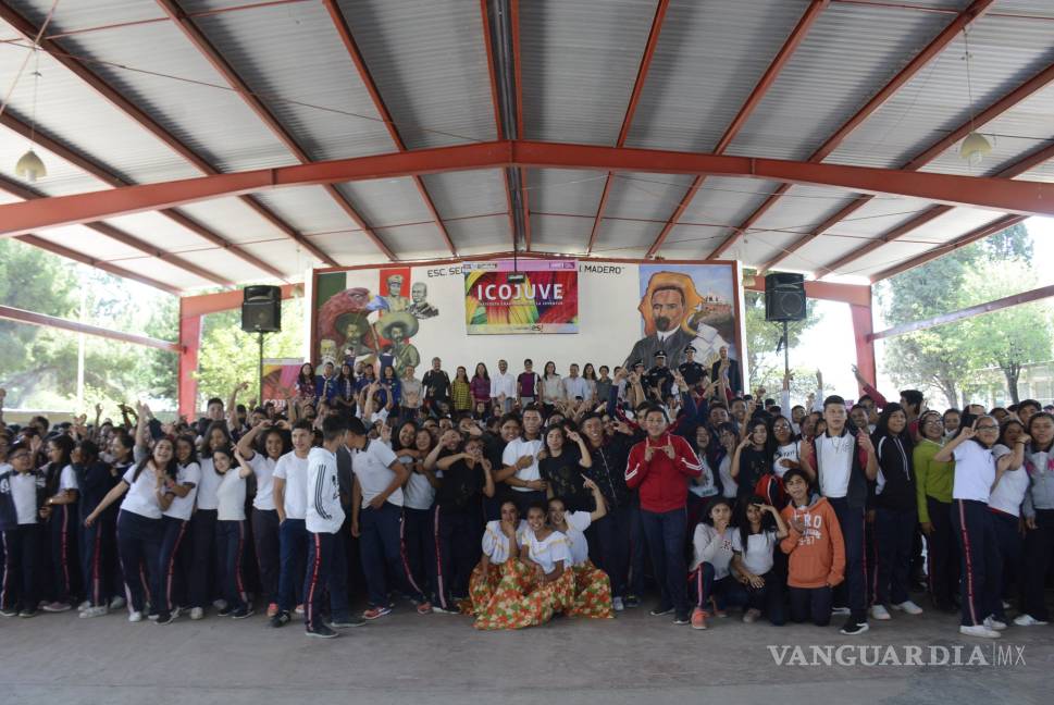 Lleva macrobrigada a la Secundaria 3