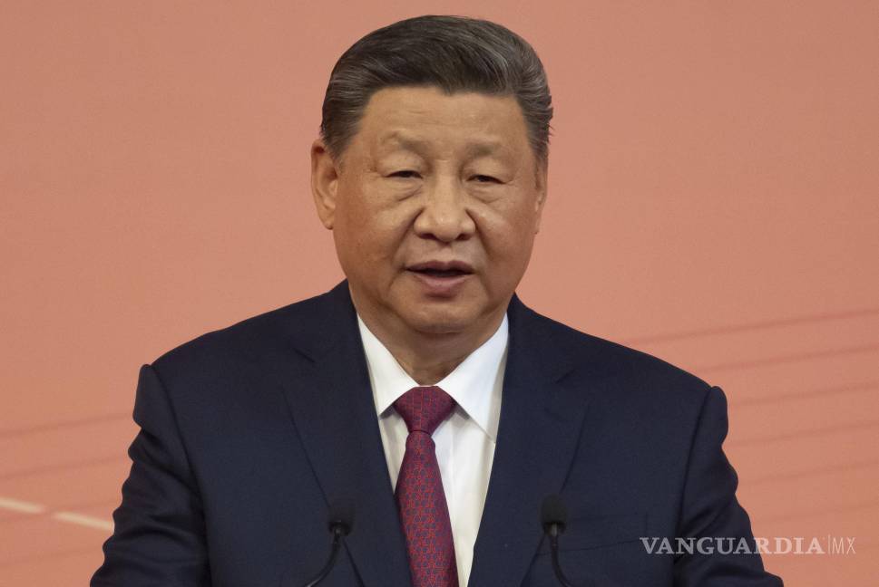 $!Xi Jinping, presidente chino. Los aranceles sobre China podrían afectar una amplia variedad de bienes de consumo de los que dependen los estadounidenses.