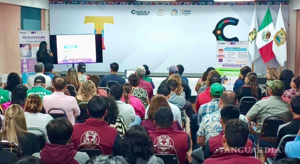 $!Durante la presentación se enfatizó el trabajo conjunto entre sociedad y gobierno para prevenir enfermedades.