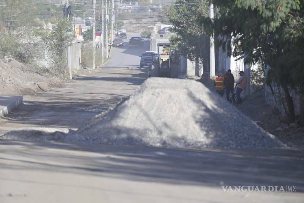 $!La pavimentación de la calle San Marcos, en la colonia Óscar Flores Tapia, mejorará la conectividad vial con la colonia Amistad.