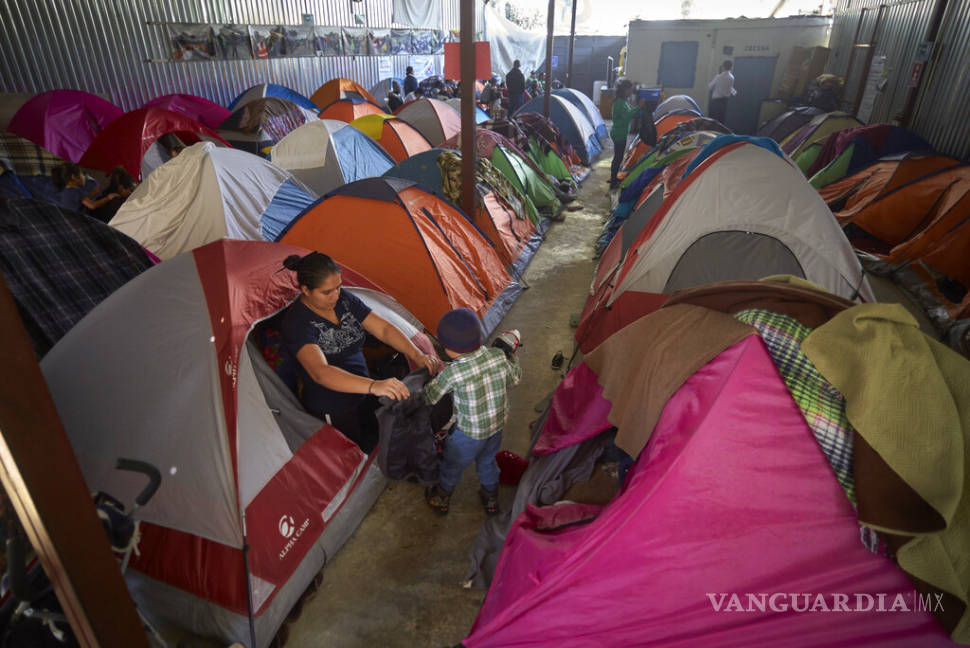 $!Solicitantes de asilo buscan permanecer en EU no en México