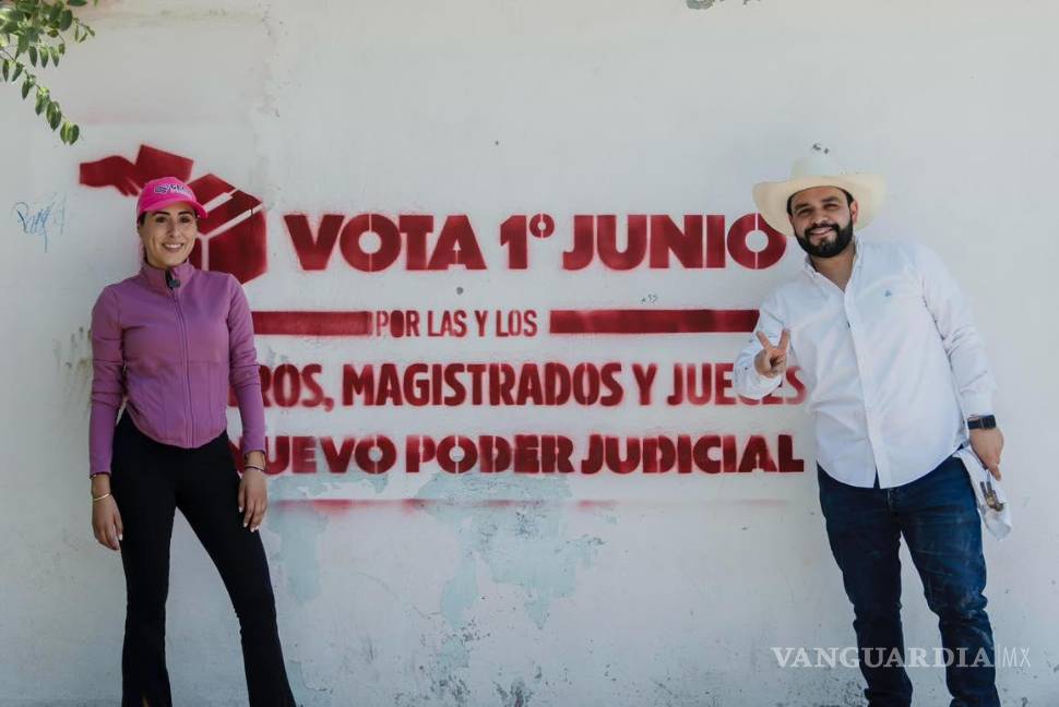 POLITICÓN: Con acordeón en mano, Morena Coahuila hace tarea de acarreo... disfrazado de promoción al voto