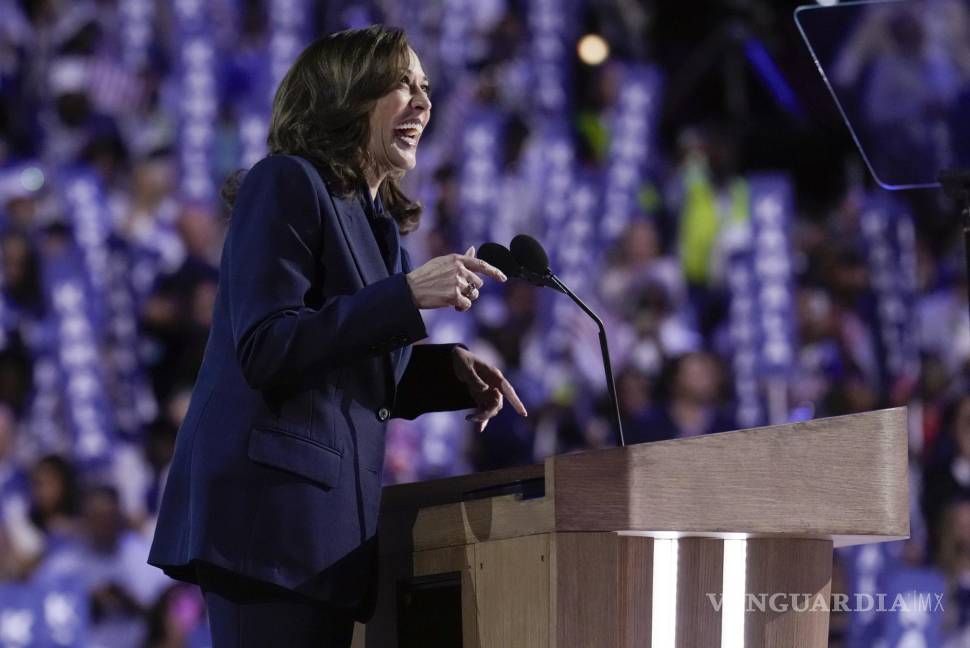 $!La candidata presidencial demócrata, la vicepresidenta Kamala Harris, habla en el último día de la Convención Nacional Demócrata en Chicago.