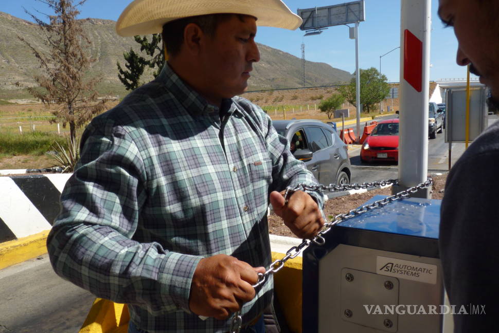 $!‘Les levantamos las plumas, así como nos roban el agua’