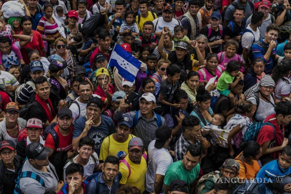 $!Trump ya le prepara la primera crisis bilateral a AMLO: Los migrantes