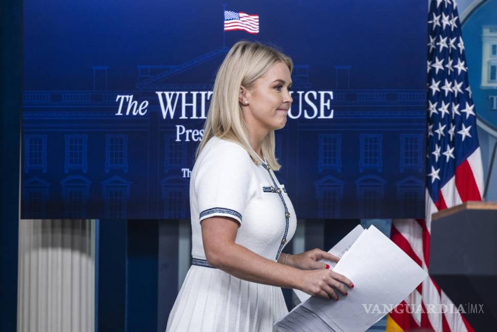 $!La secretaria de prensa de la Casa Blanca, Karoline Leavitt, respondió preguntas sobre la investigación de Jeffrey Epstein por parte de la administración Trump.