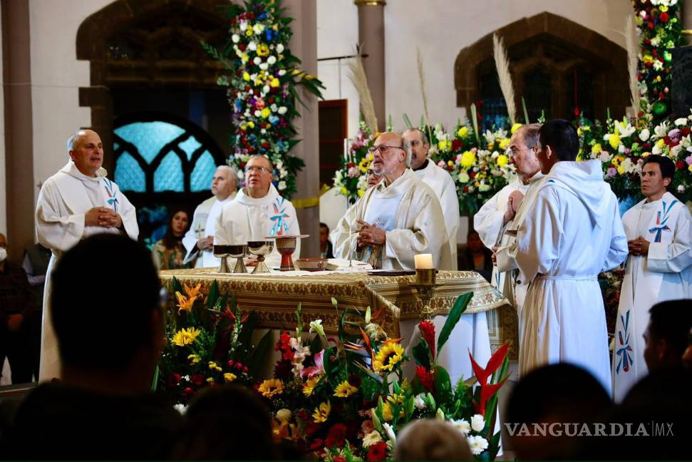 $!La misa solemne del 12 de diciembre reunió a cientos de fieles en el santuario guadalupano.