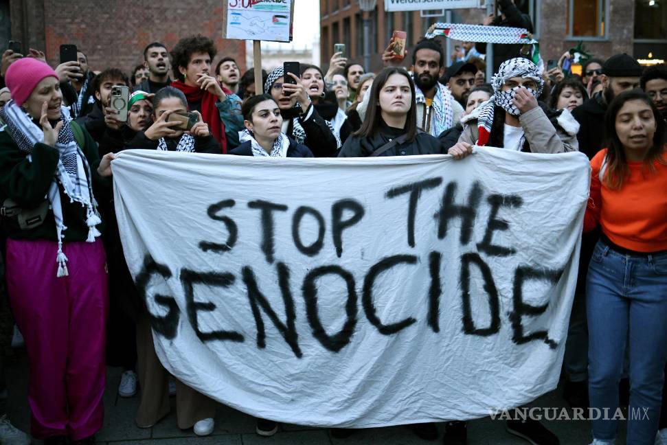 Estas son las imágenes de las protestas en varias ciudades del mundo tras el bombardeo al hospital Al Ahli en Gaza