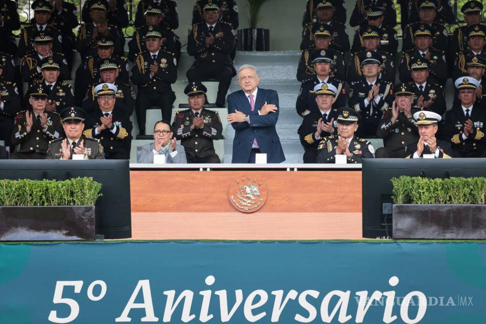 $!Celebra AMLO 5 años de la Guardia Nacional: deben ser ‘ejemplo de honestidad’