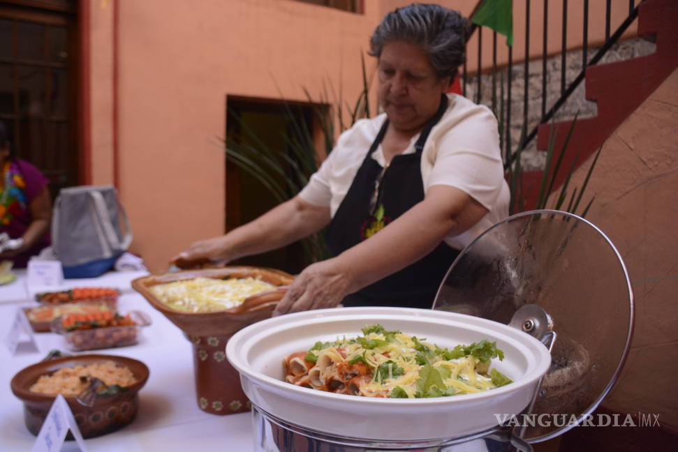 $!Cientos de sabores para festejar a México: las mejores enchiladas de Saltillo