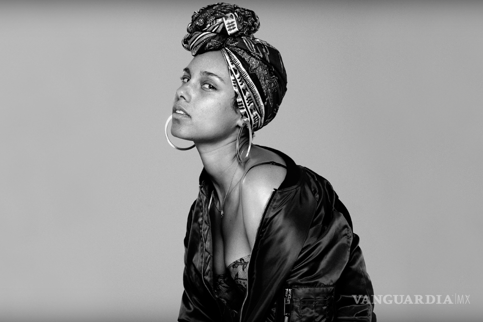 Alicia Keys muestra sus estrías en Instagram