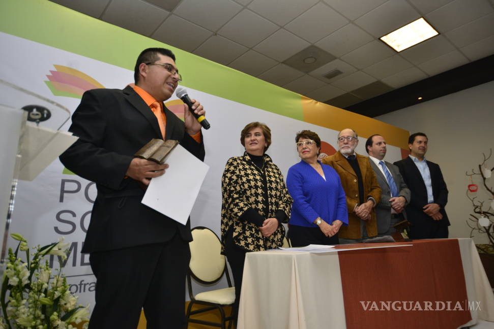 $!Fundación Vanguardia premia a lo mejor de la educación en Coahuila