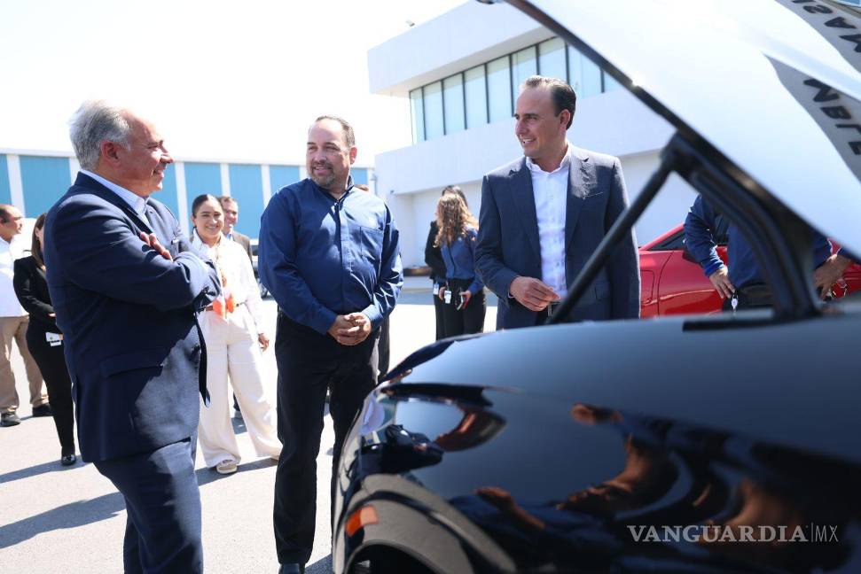 Destaca Manolo Jiménez a Coahuila como principal productor de vehículos eléctricos en México