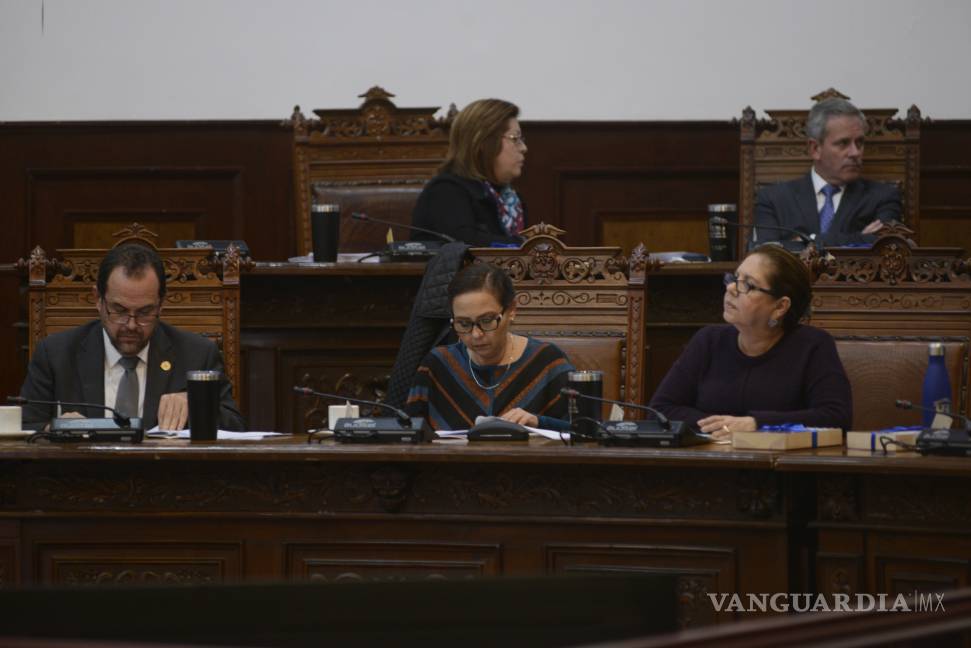 Propone diputada de Coahuila incrementar 'abono' a deuda estatal