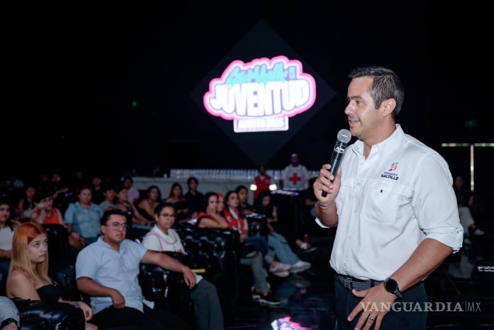 $!César Iván Moreno Aguirre destacó el respaldo del alcalde Javier Díaz González a las iniciativas juveniles durante la presentación de Fiesta Segura.