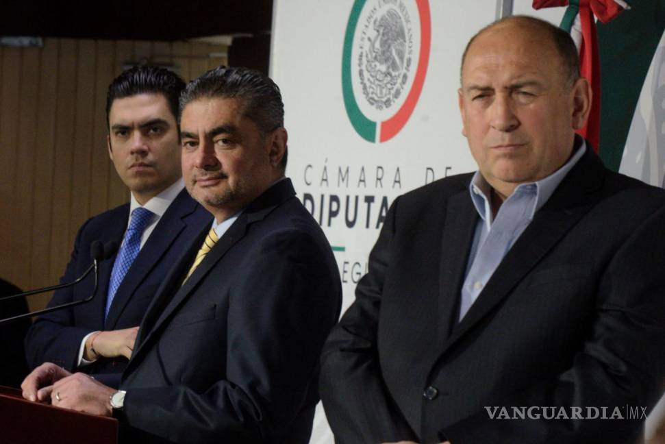 Va por México anunciará acciones para frenar nuevos libros de texto de la SEP