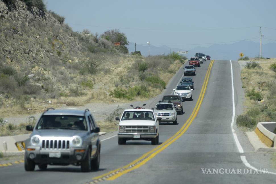 Ingresan 400 autos por hora a San Antonio de las Alazanas