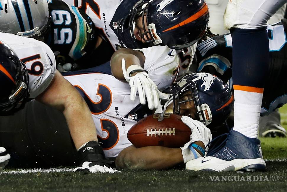 $!Broncos vence 24 a 10 a las Panthers y se lleva el Super Bowl