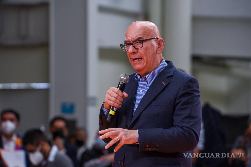 Dante Delgado niega diferencias con Enrique Alfaro tras separación de Movimiento Ciudadano