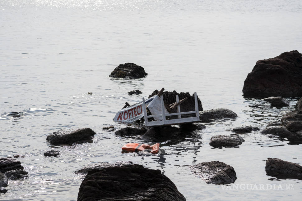 $!Naufragio de inmigrantes en costas turcas deja al menos 39 muertos