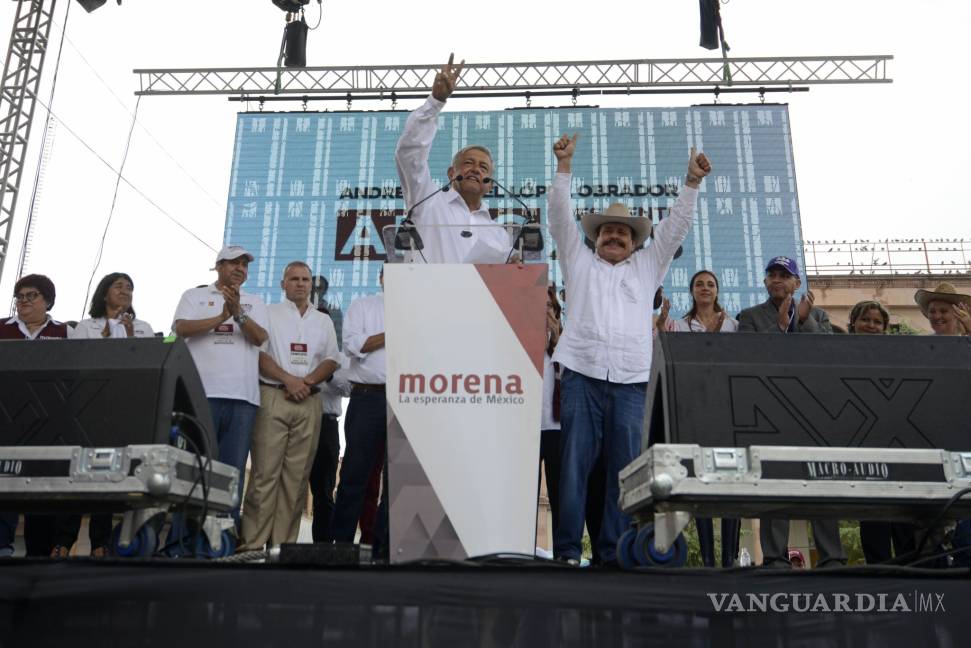 $!López Obrador presenta a Miguel Riquelme, Armando Guadiana y Claudio Bres proyecto para impulsar la frontera