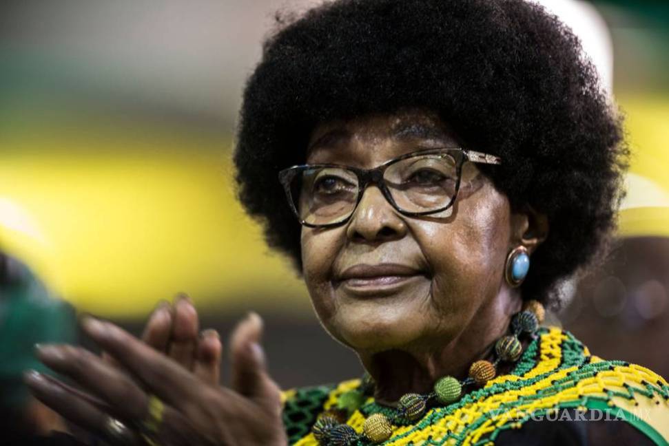 $!Muere Winnie Mandela, activista y exesposa de Nelson Mandela