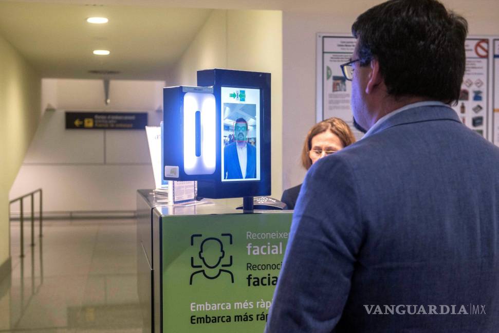 $!Sistema de reconocimiento facial en el aeropuerto de Menorca, Islas Baleares, España.